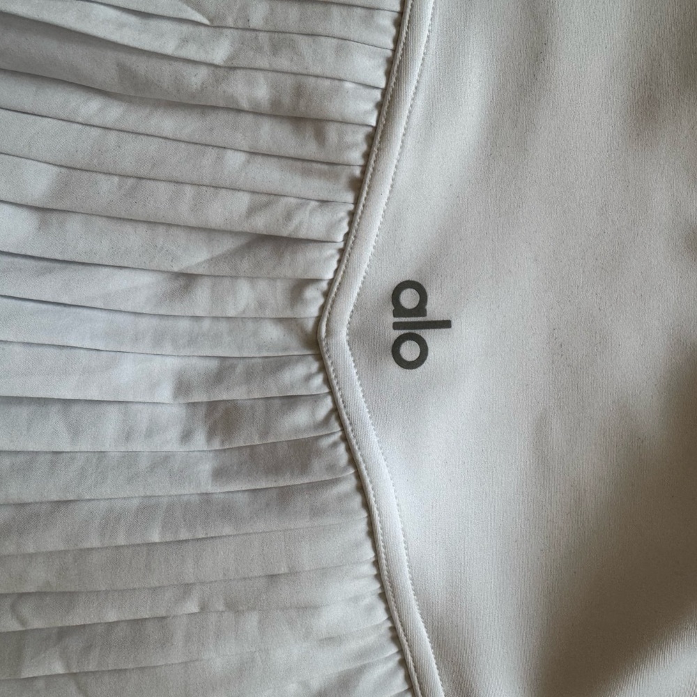 ALO Yoga White Pleated Skater Skirt - Picture 5 of 5